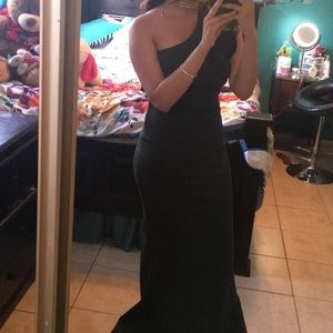Forest Green Tight Fitting Prom Dress